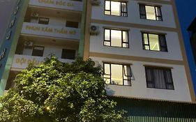 Dragon Hotel